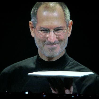 jobs-macbookair2.jpg