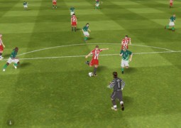 FIFA 12 Vs PES 12 iOS