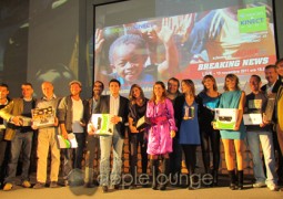 Premiazione mezzibusti serata Microsft XBOX 360 e Kinect per Agire ONLUS - The Apple Lounge