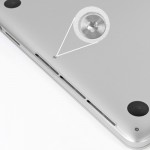 MacBook Pro con Retina Display, particolari del coperchio di apertura - TheAppleLounge.com