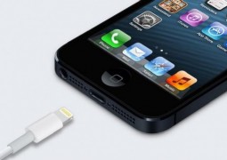 connettore lightning iphone 5