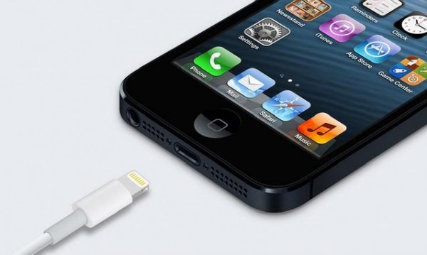 connettore lightning iphone 5