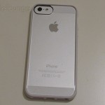 Cover iPhone 5 Clear, immagine di un iPhone 5 inserito nella cover - TheAppleLounge.com