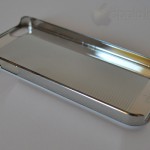 Cover iPhone 5 Mirror by Puro, particolare del prodotto senza il telefono - TheAppleLounge.com