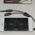 Griffin DJ Cable, particolare del cavo con l'applicazione djay for iPhone - TheAppleLounge.com