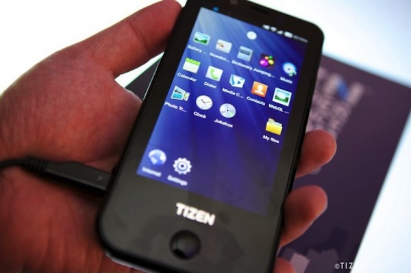 samsung_tizen_developer_phone-130214