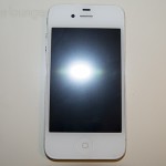 Pellicola protettiva aiino Anti-Riflesso e Anti-Impronte applicata ad iPhone 4S - TheAppleLounge.com