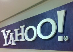 Yahoo! accordi Apple