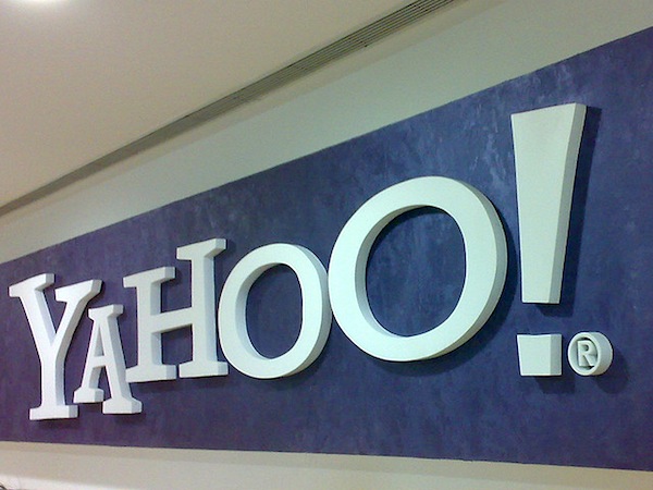 Yahoo! accordi Apple