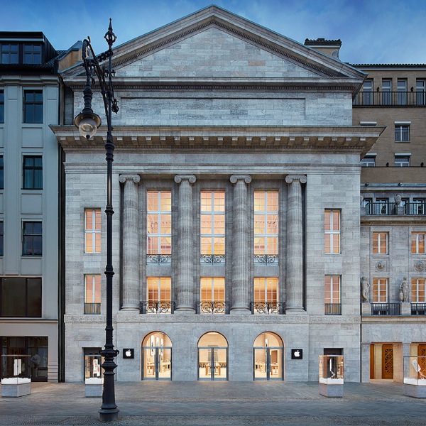 facciata apple store berlino