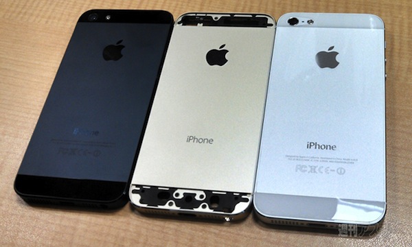 13.08.21-Gold_iPhone_Comp-1