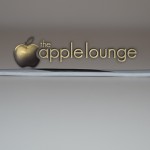 Bose Quiet Comfort 20i, la recensione di TAL (dimensioni confrontate con cavo auricolari Apple) - TheAppleLounge.com