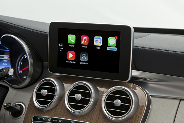 CarPlay_Apple_Classe_C_(38)