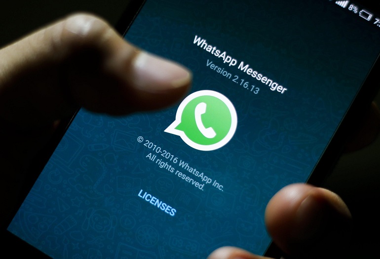 epa05247660 The logo of the messaging application WhatsApp is pictured on a smartphone in Taipei, Taiwan, 07 April 2016. WhatsApp on 05 April 2016 rolled out its end-t-end (E2E) encryption for its more than one billion users. The most popular messaging application is owned by Facebook.  EPA/RITCHIE B. TONGO  EPA/RITCHIE B. TONGO