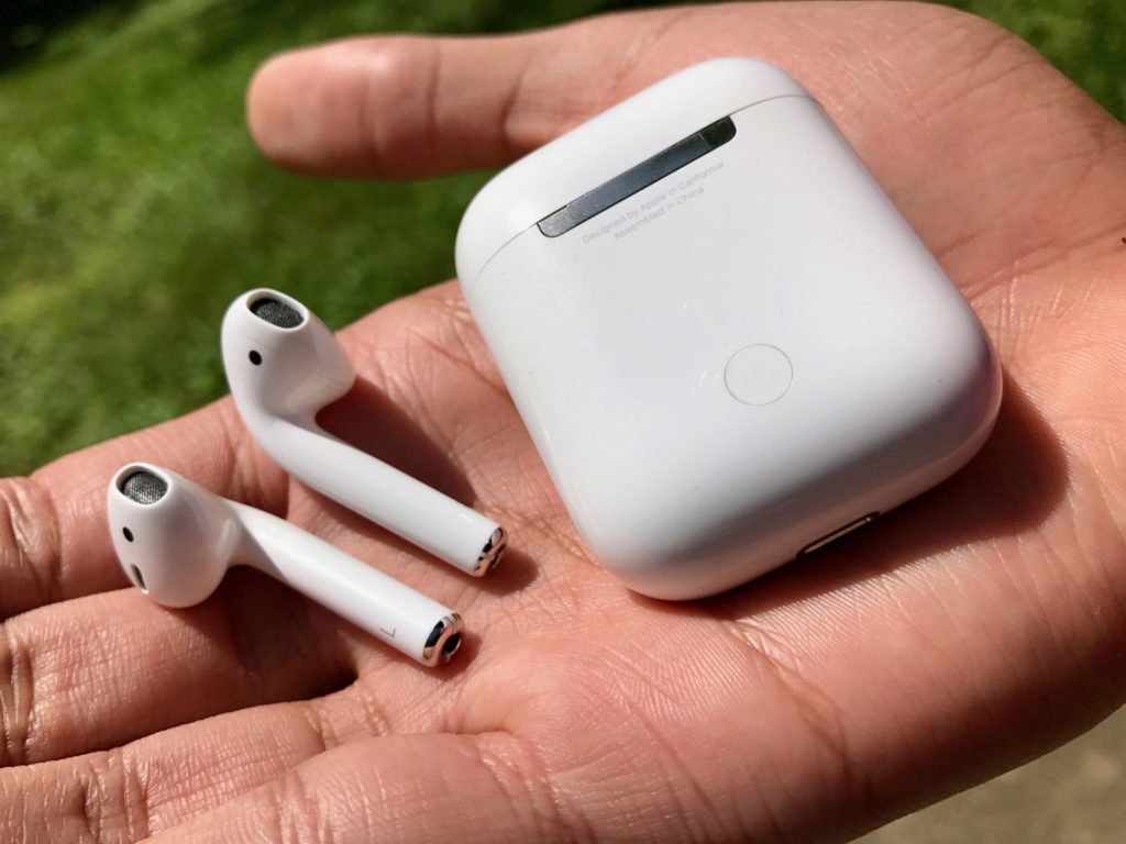 Apple AirPods