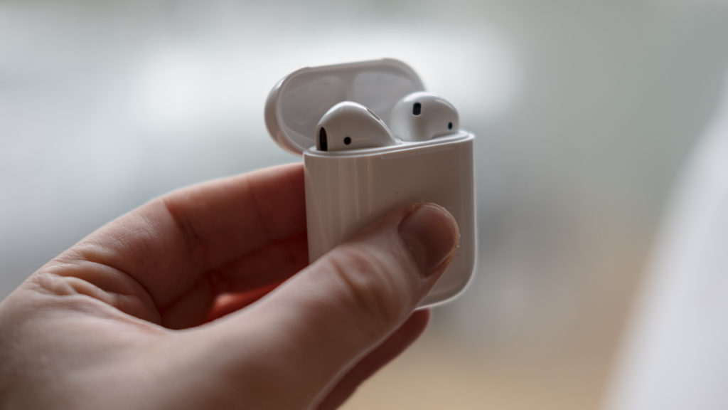 Apple AirPods