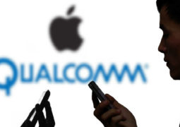 Qualcomm Apple