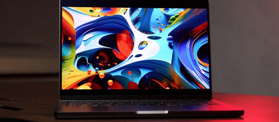 MacBook Pro OLED